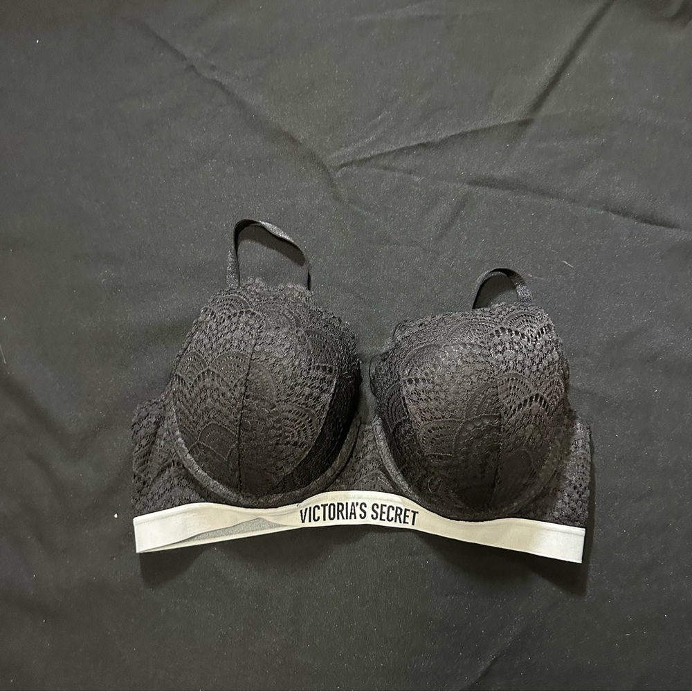 Victoria's Secret Black Lace Bra with White Band